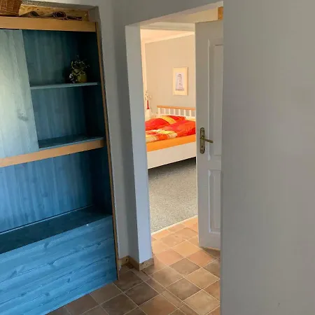 Apartment Useinseldom *