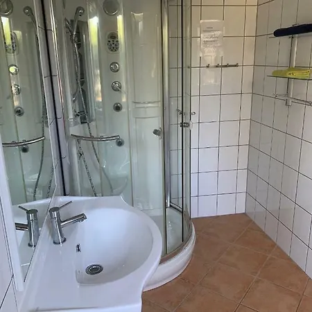 아파트 Useinseldom *